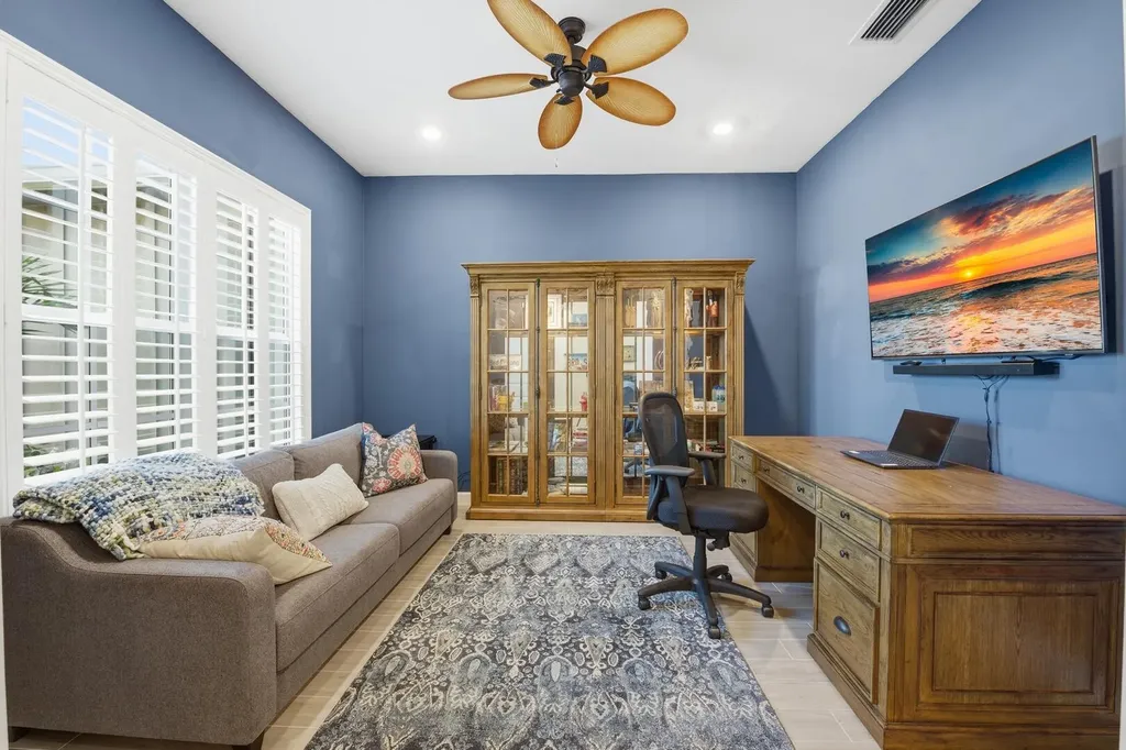 829 Hookline Circle Loxahatchee FL 33470