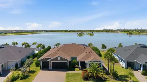 829 Hookline Circle Loxahatchee FL 33470