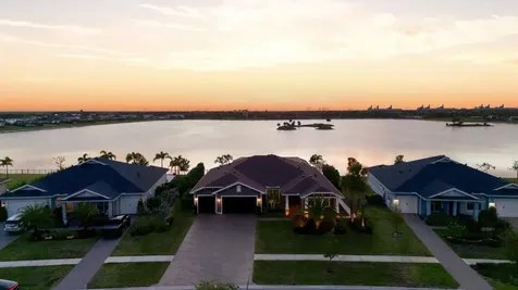 829 Hookline Circle Loxahatchee FL 33470