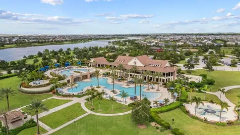 829 Hookline Circle Loxahatchee FL 33470