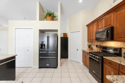 5593 NW Wesley Road Port St Lucie FL 34986