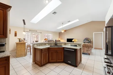 5593 NW Wesley Road Port St Lucie FL 34986