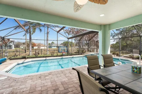5593 NW Wesley Road Port St Lucie FL 34986