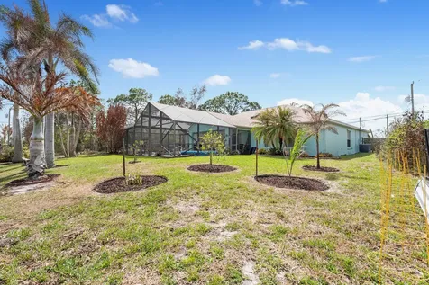 5593 NW Wesley Road Port St Lucie FL 34986