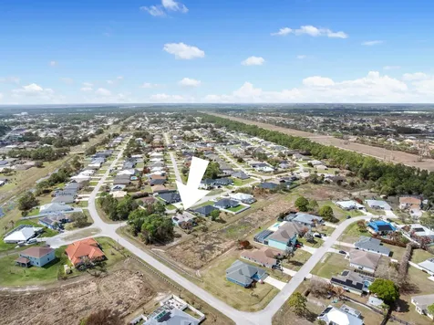 5593 NW Wesley Road Port St Lucie FL 34986