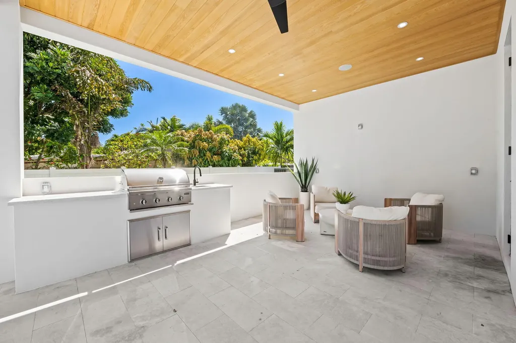 2625 NE 29th Court Fort Lauderdale FL 33306