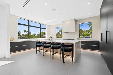 2625 NE 29th Court Fort Lauderdale FL 33306