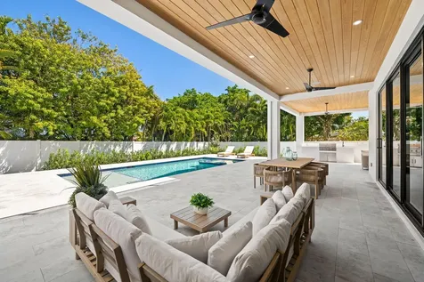 2625 NE 29th Court Fort Lauderdale FL 33306