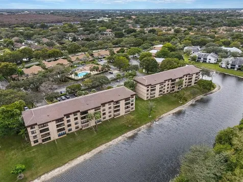 2766 S Carambola Circle Circle S Coconut Creek FL 33066