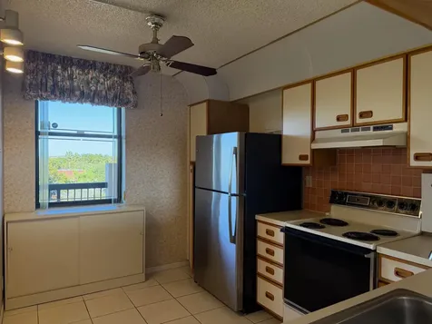 2766 S Carambola Circle Circle S Coconut Creek FL 33066