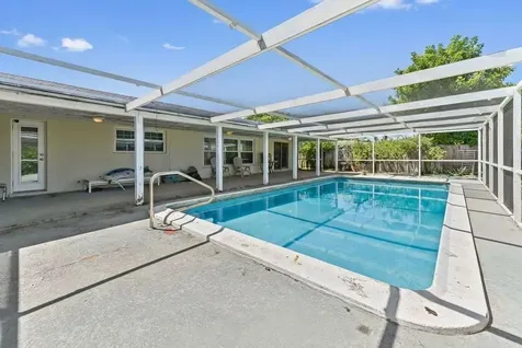 315 SW 12th Avenue Boynton Beach FL 33435