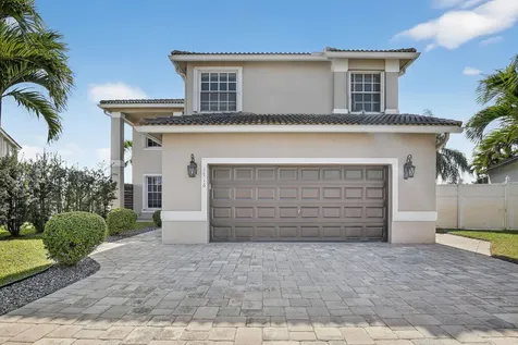 1716 NW 166th Avenue Pembroke Pines FL 33028