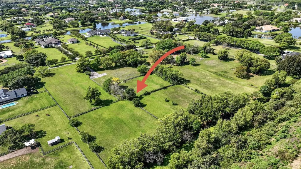 10245 La Reina Road Delray Beach FL 33446