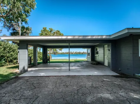 1622 W Dinner Lake Drive Sebring FL 33870