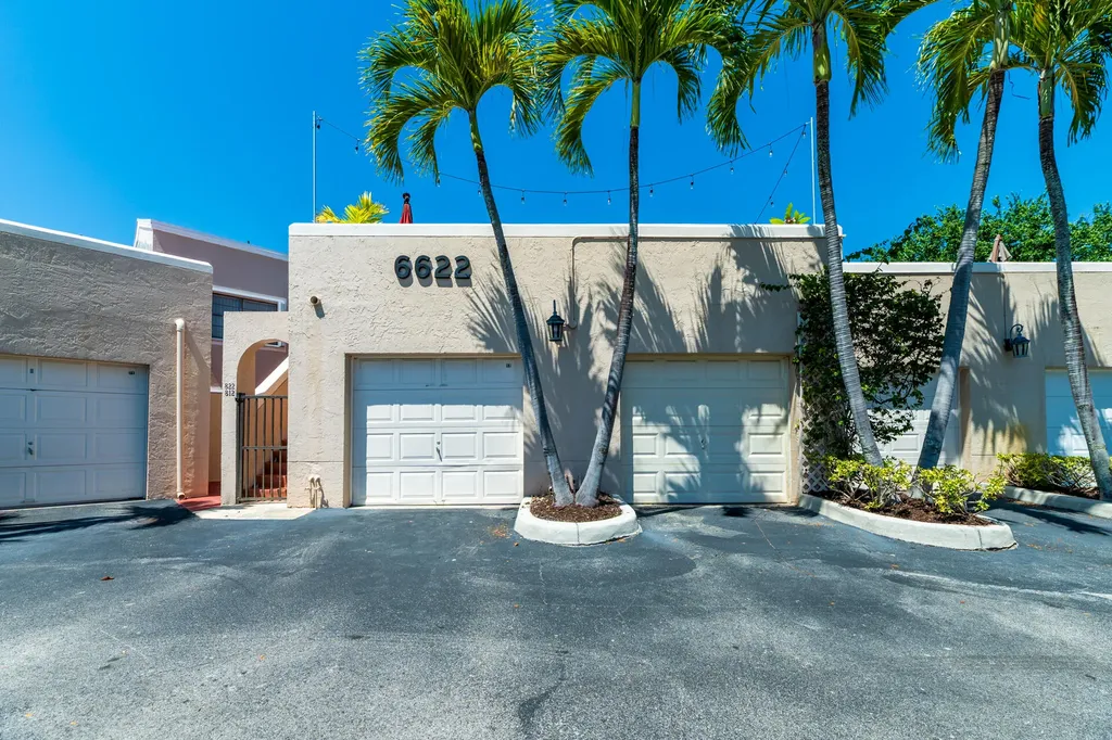 6622 Villa Sonrisa Drive Boca Raton FL 33433