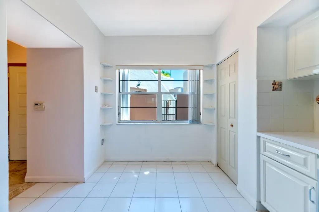 6622 Villa Sonrisa Drive Boca Raton FL 33433