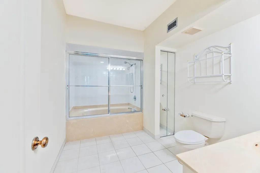 6622 Villa Sonrisa Drive Boca Raton FL 33433