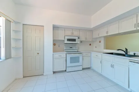 6622 Villa Sonrisa Drive Boca Raton FL 33433