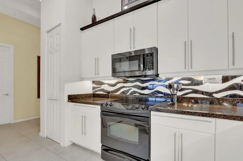 7159 Boscanni Drive Boynton Beach FL 33437