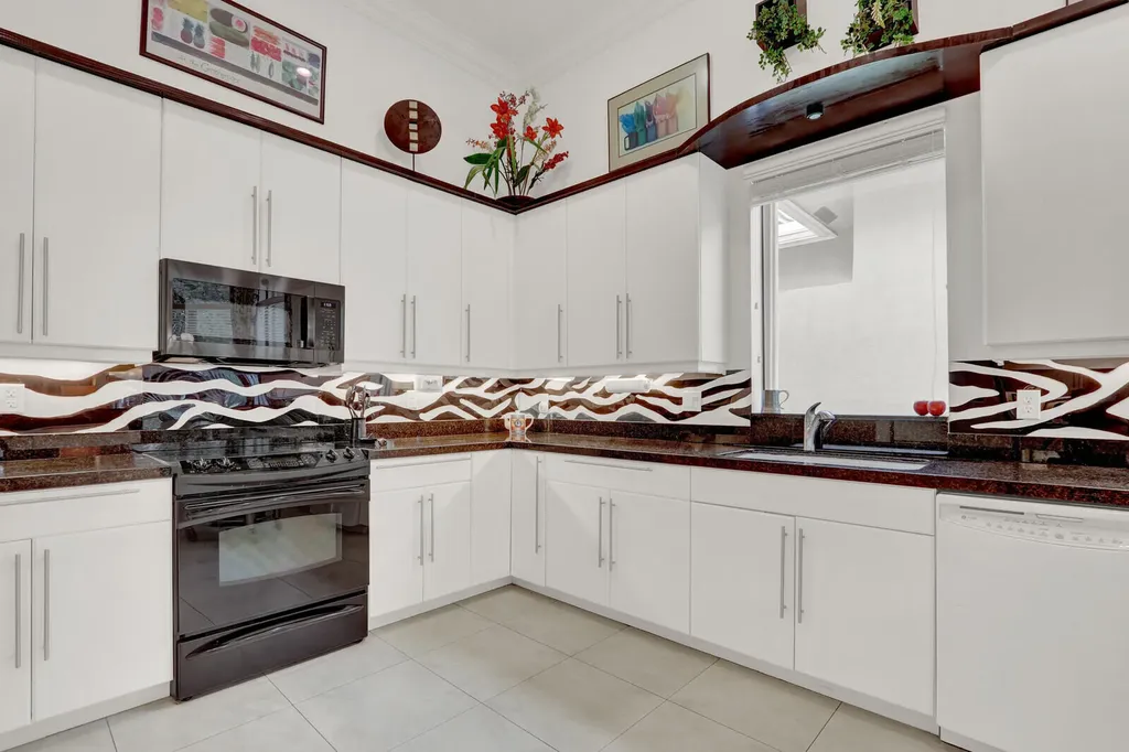 7159 Boscanni Drive Boynton Beach FL 33437