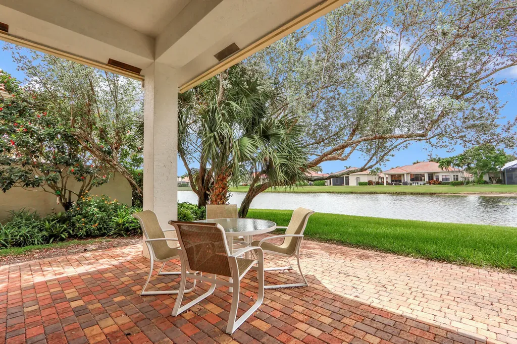 7159 Boscanni Drive Boynton Beach FL 33437