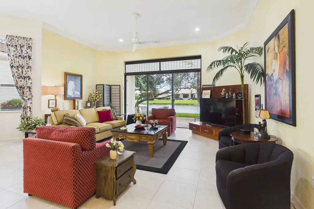 7159 Boscanni Drive Boynton Beach FL 33437