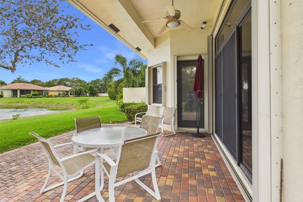 7159 Boscanni Drive Boynton Beach FL 33437