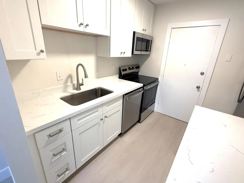 2220 NE 68 Street Fort Lauderdale FL 33308