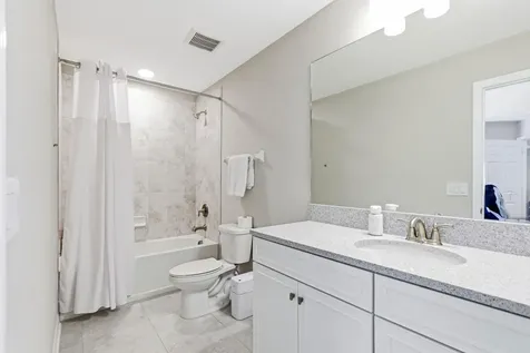 9522 Seagrass Port Pass Wesley Chapel FL 33545
