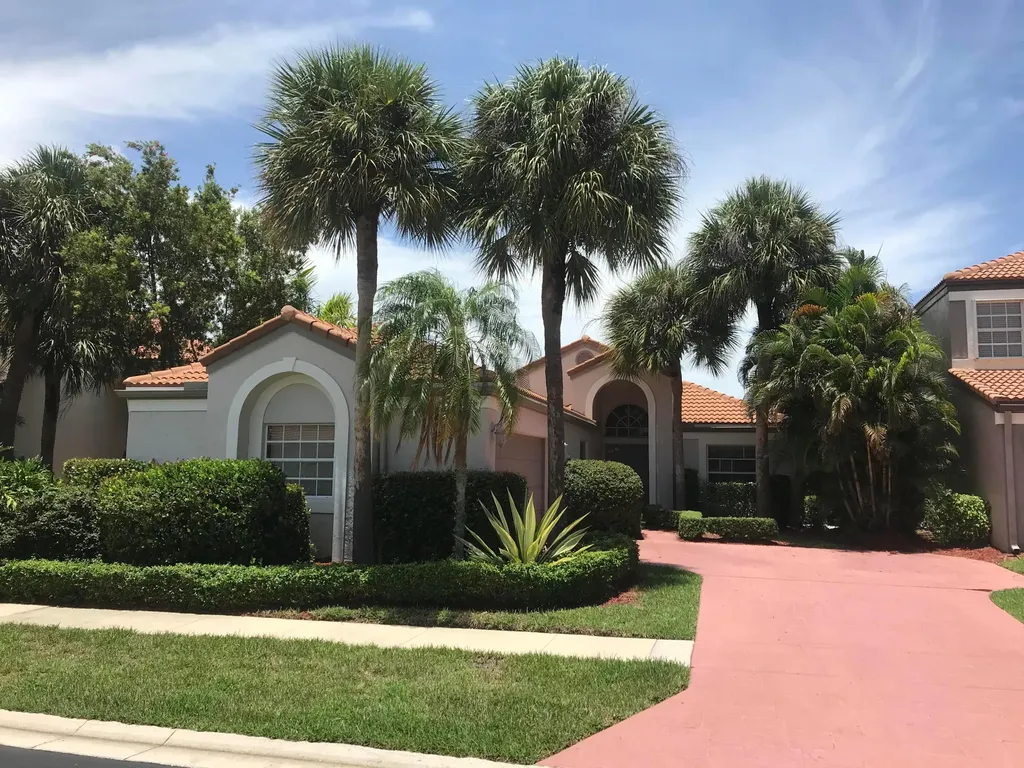 7296 Via Palomar Boca Raton FL 33433