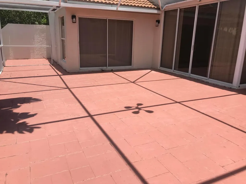 7296 Via Palomar Boca Raton FL 33433