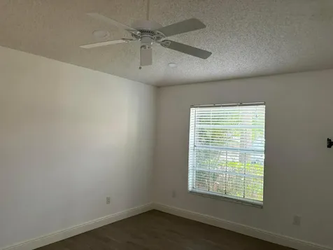 7296 Via Palomar Boca Raton FL 33433