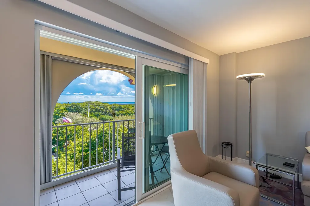 1111 S Ocean Boulevard Boca Raton FL 33432