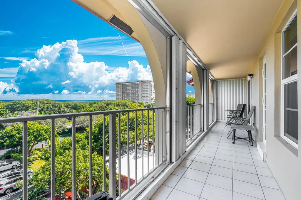 1111 S Ocean Boulevard Boca Raton FL 33432