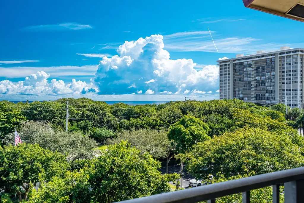 1111 S Ocean Boulevard Boca Raton FL 33432