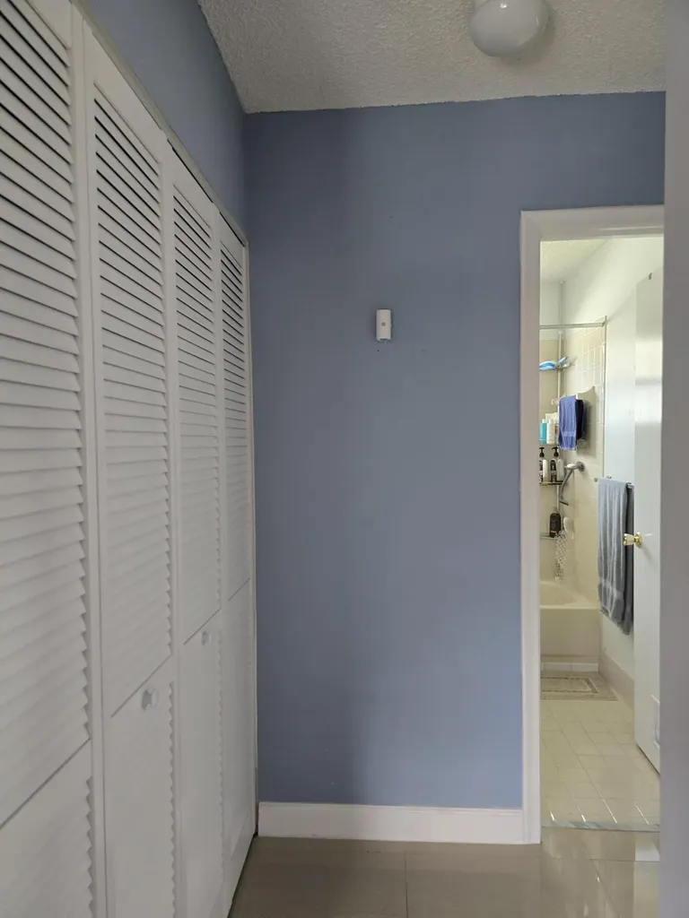 5255 Mendoza Street West Palm Beach FL 33415