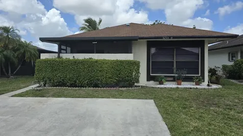 5255 Mendoza Street West Palm Beach FL 33415