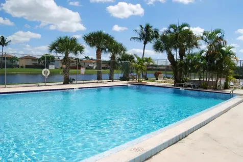 5255 Mendoza Street West Palm Beach FL 33415