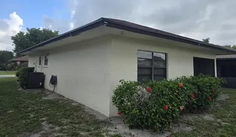 5255 Mendoza Street West Palm Beach FL 33415