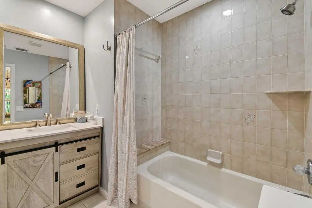 5749 Turnwood Court Jupiter FL 33458