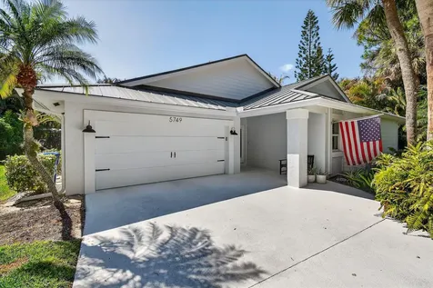5749 Turnwood Court Jupiter FL 33458