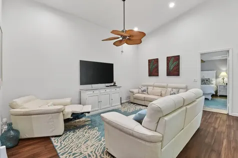 5749 Turnwood Court Jupiter FL 33458