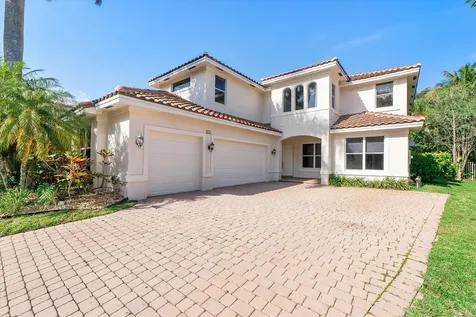 2013 Harbor View Circle Weston FL 33327