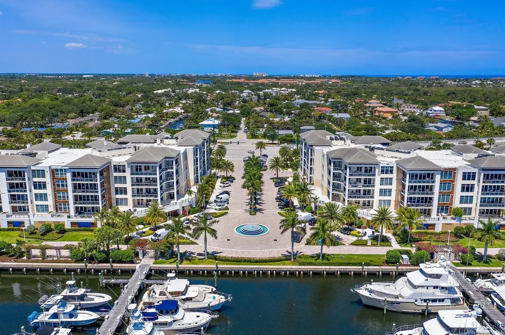 2720 Donald Ross Road Palm Beach Gardens FL 33410
