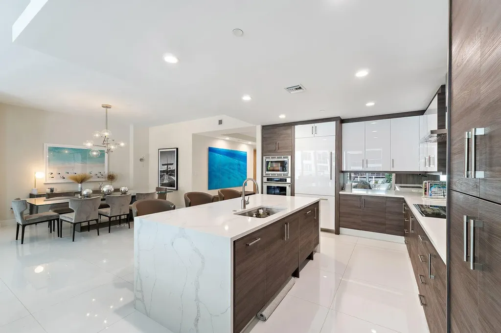 2720 Donald Ross Road Palm Beach Gardens FL 33410