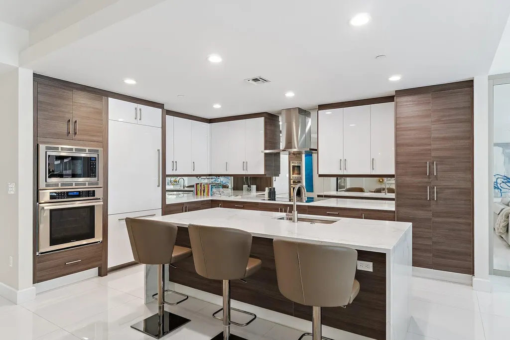 2720 Donald Ross Road Palm Beach Gardens FL 33410