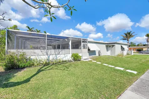 5060 NW 41st Court Lauderdale Lakes FL 33319