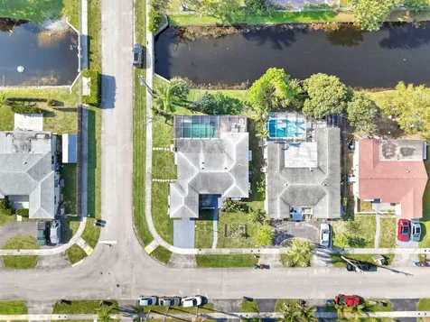 5060 NW 41st Court Lauderdale Lakes FL 33319