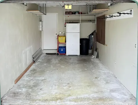 9 Lexington Lane E Palm Beach Gardens FL 33418