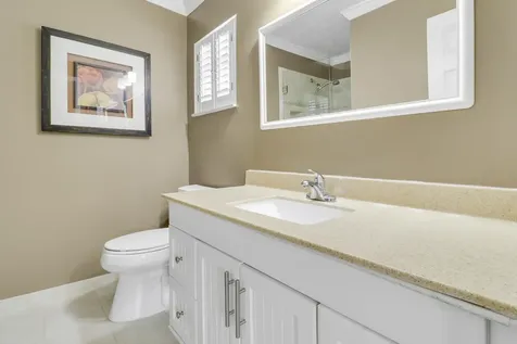 814 SW 5th Avenue Boynton Beach FL 33426
